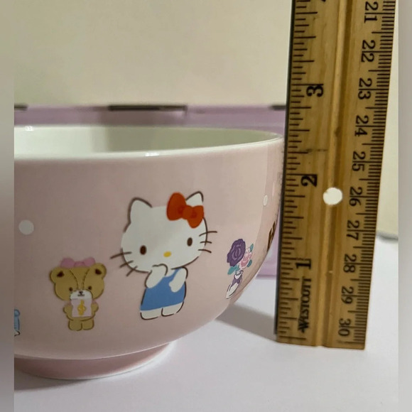 Hello Kitty Dessert/Snack Ceramic Bowl - Picture 8 of 9